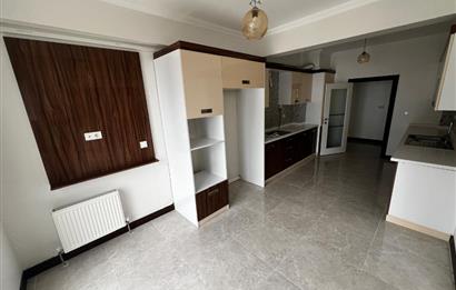 C21 UZMANDAN KAŞÜSTÜ ENAM SİTESİNDE KİRALIK DAİRE