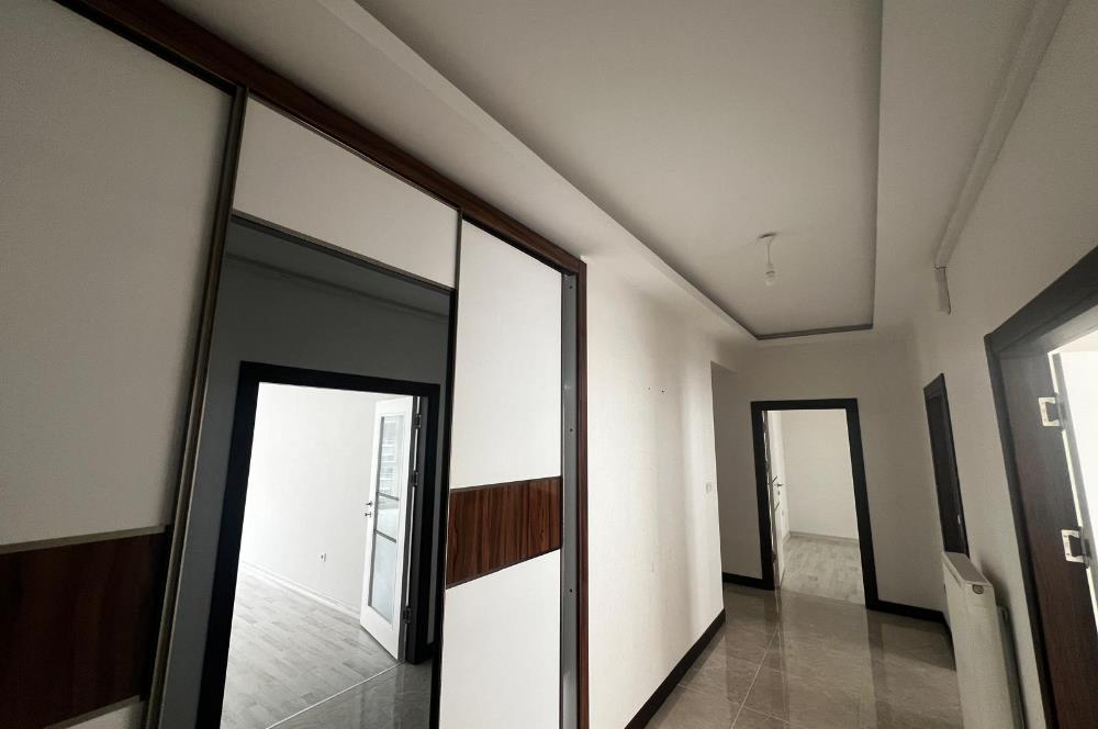 C21 UZMANDAN KAŞÜSTÜ ENAM SİTESİNDE KİRALIK DAİRE