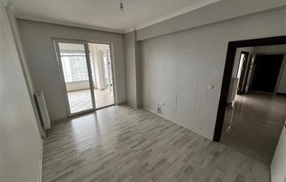 C21 UZMANDAN KAŞÜSTÜ ENAM SİTESİNDE KİRALIK DAİRE