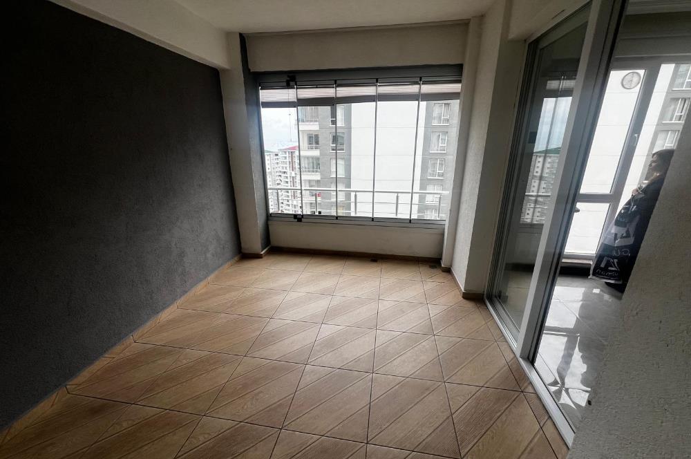 C21 UZMANDAN KAŞÜSTÜ ENAM SİTESİNDE KİRALIK DAİRE