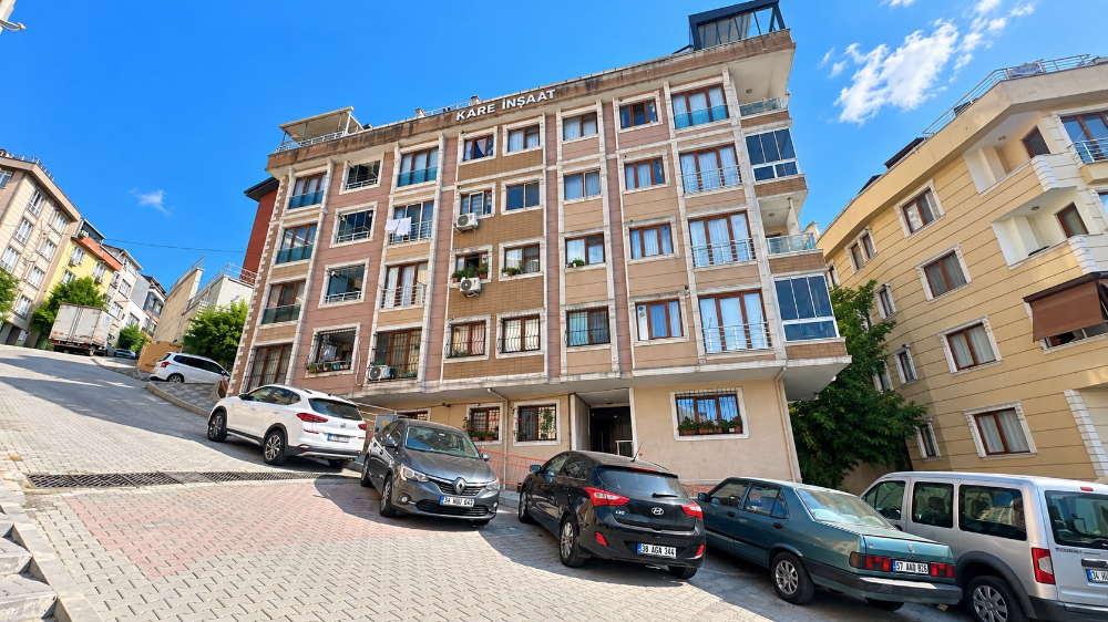 KAĞITHANE ÇAĞLAYAN YAYLA SOKAK'TA 3+1 SATILIK DAİRE