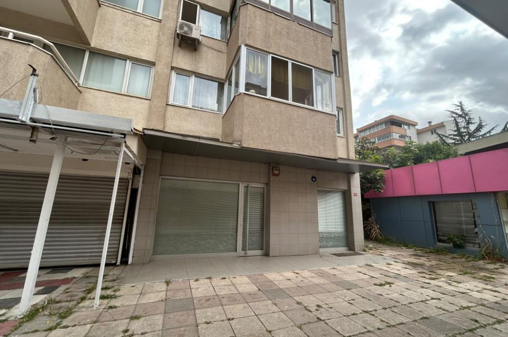 Kozyatağı Sümko Sitesi'nde Kiralık 150 m² Dükkan/Ofis