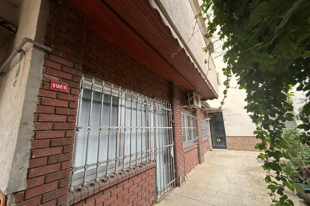 Kozyatağı Sümko Sitesi'nde Kiralık 150 m² Dükkan/Ofis