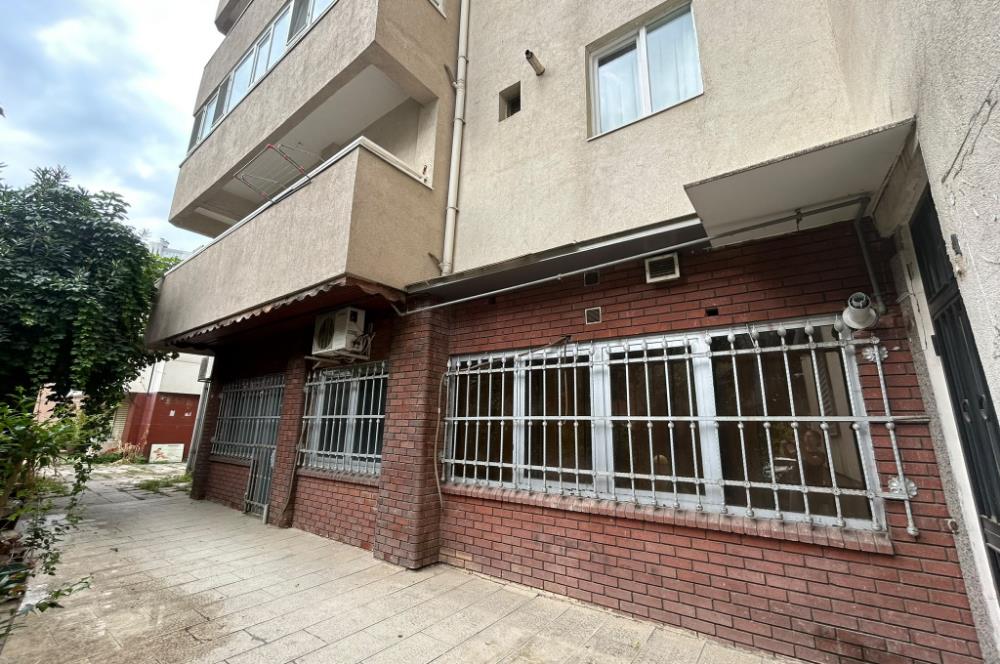 Kozyatağı Sümko Sitesi'nde Kiralık 150 m² Dükkan/Ofis