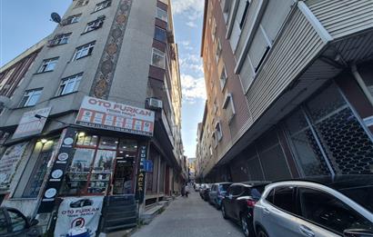GAZİOSMANPAŞA'DA SATILIK BİNA
