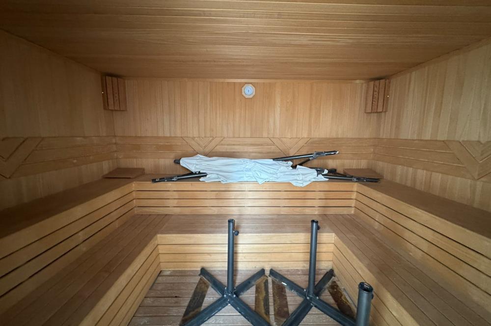 City Ambiance'ta Bahçe Kullanımlı Satılık 1+1 Daire
