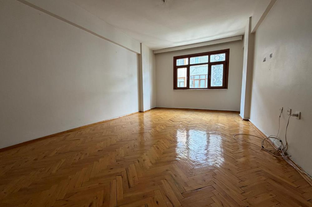 Eyüpsultan Rami Cuma Mahallesi Satılık 2+1 Daire