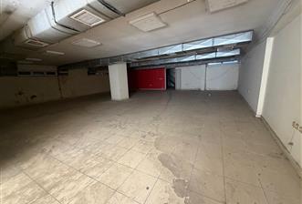 Adana Kızılay Caddesi'nde 1.000 m² Otoparklı Kiralık Komple Bina - 1 - 37390