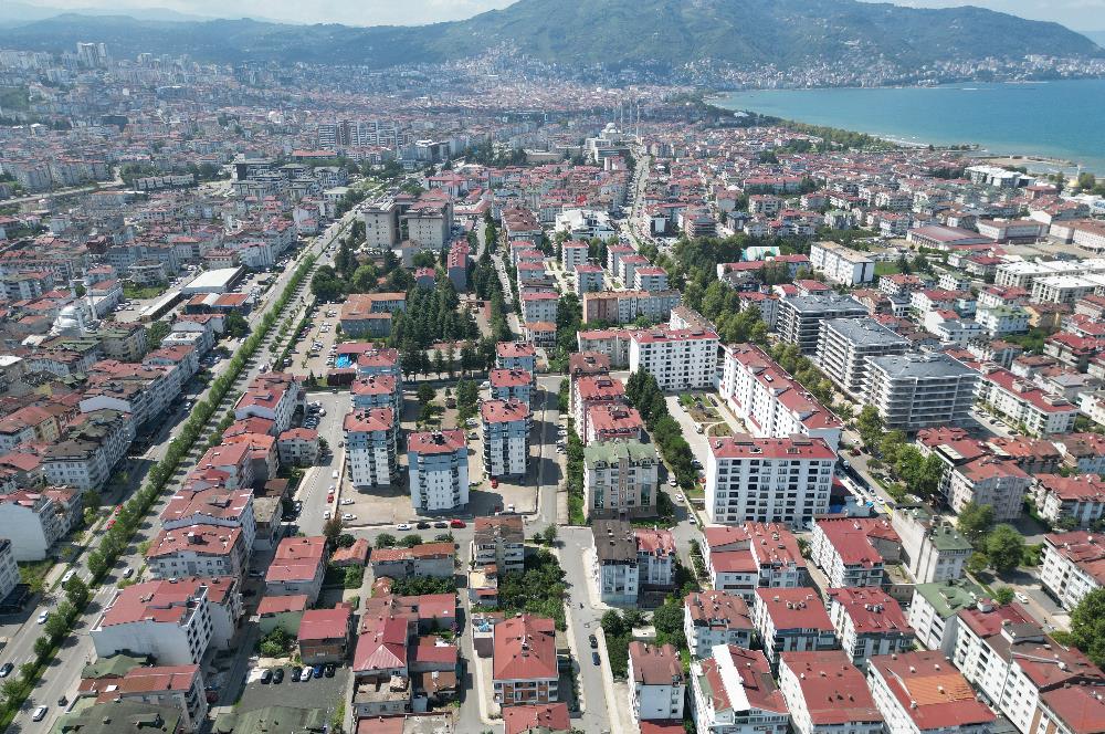 CENTURY 21’DEN AKYAZI MAHALLESİ’NDE SATILIK İŞ YERİ!
