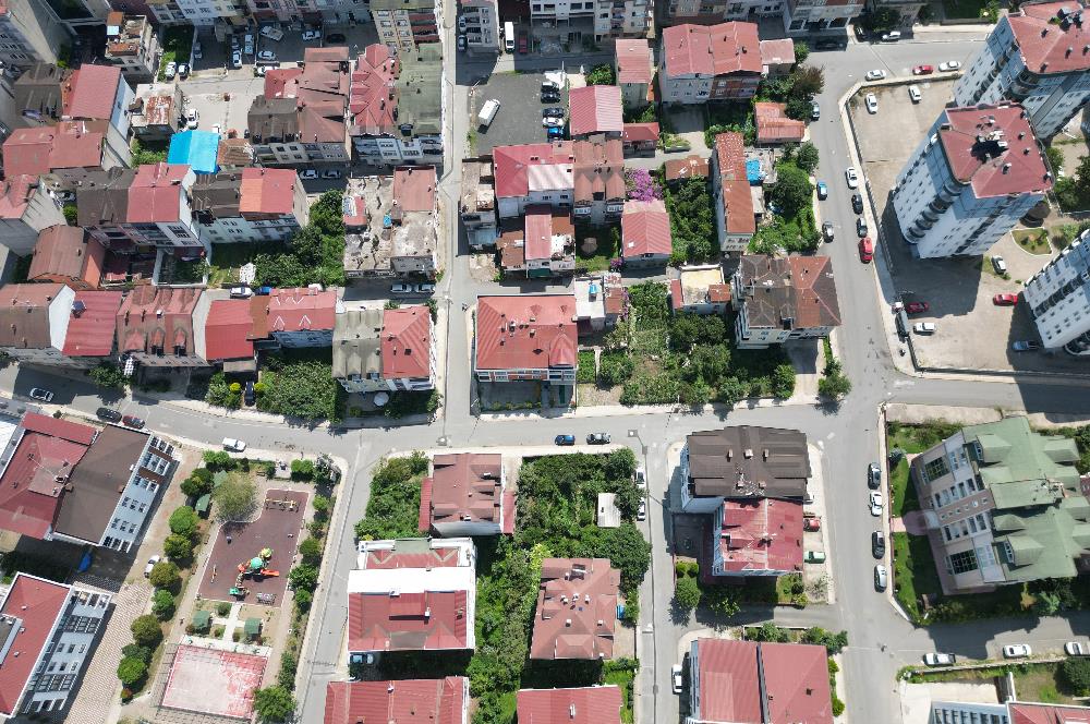CENTURY 21’DEN AKYAZI MAHALLESİ’NDE SATILIK İŞ YERİ!