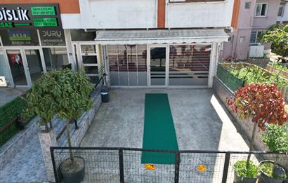 CENTURY 21’DEN AKYAZI MAHALLESİ’NDE SATILIK İŞ YERİ!