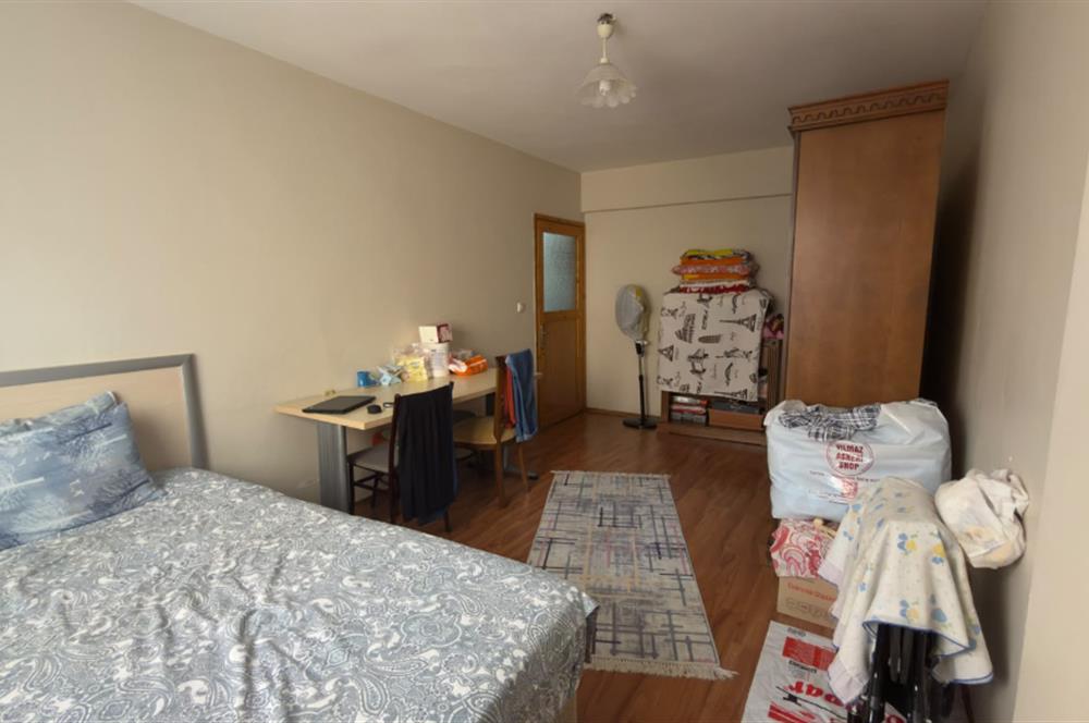 ÜMRANİYE İSTİKLAL'DE BÜYÜK 2+1 SATILIK DAİRE