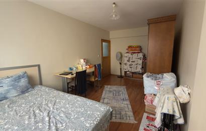 ÜMRANİYE İSTİKLAL'DE BÜYÜK 2+1 SATILIK DAİRE