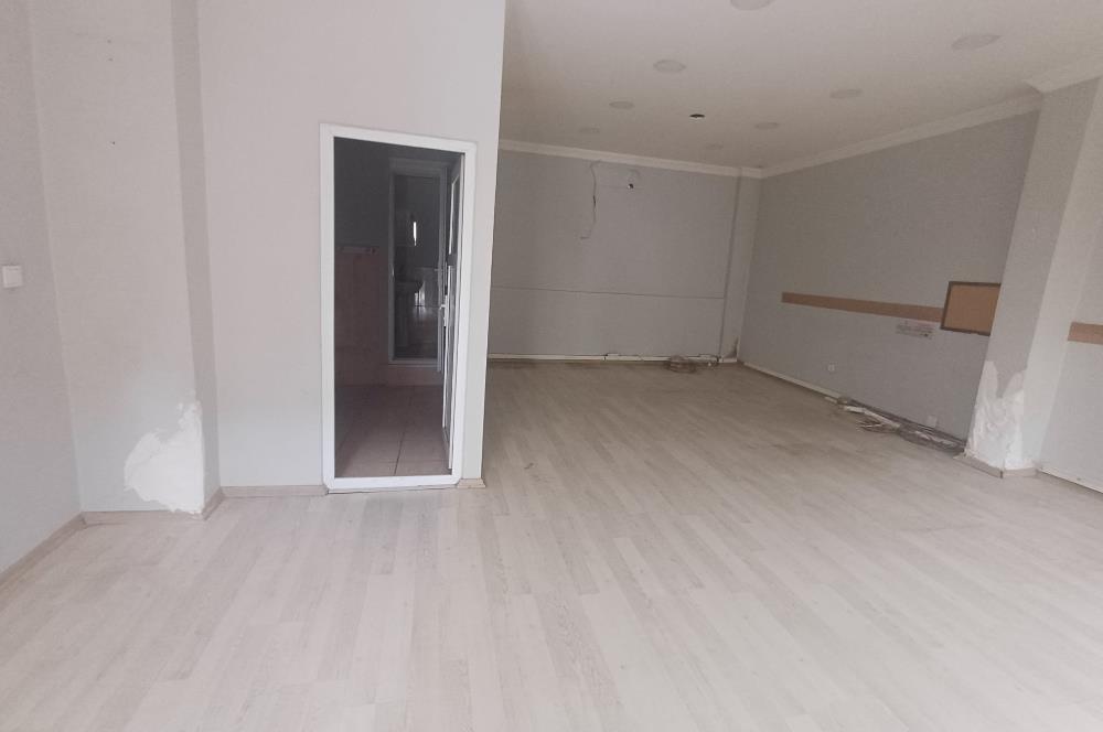 Ümraniye Dudullu Merkeze Yakın Kullanışlı Kiralık Dükkan