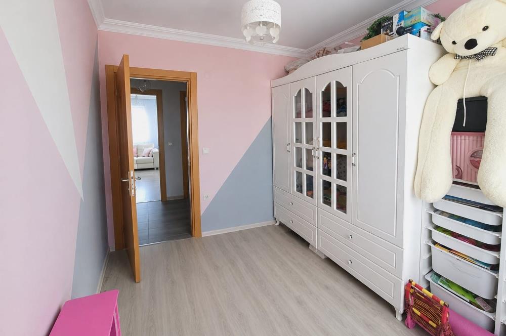 Ümraniye Huzur Metro Durağı'nın Karşısında 2+1 Satılık Daire
