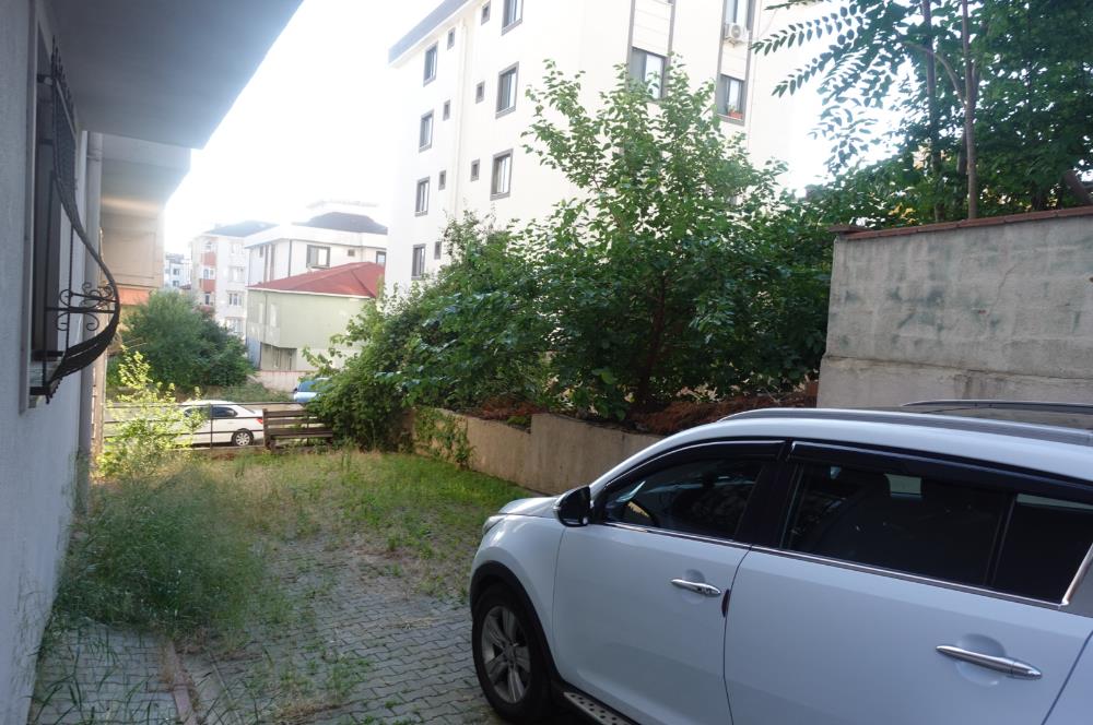 Ümraniye Huzur Metro Durağı'nın Karşısında 2+1 Satılık Daire