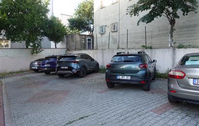 Ümraniye Huzur Metro Durağı'nın Karşısında 2+1 Satılık Daire