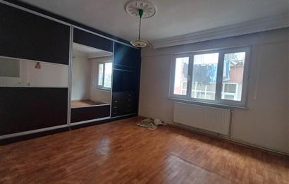 C21 Cius; 11 Eyllül Okulu Yanında Kiralık 3+1 Daire