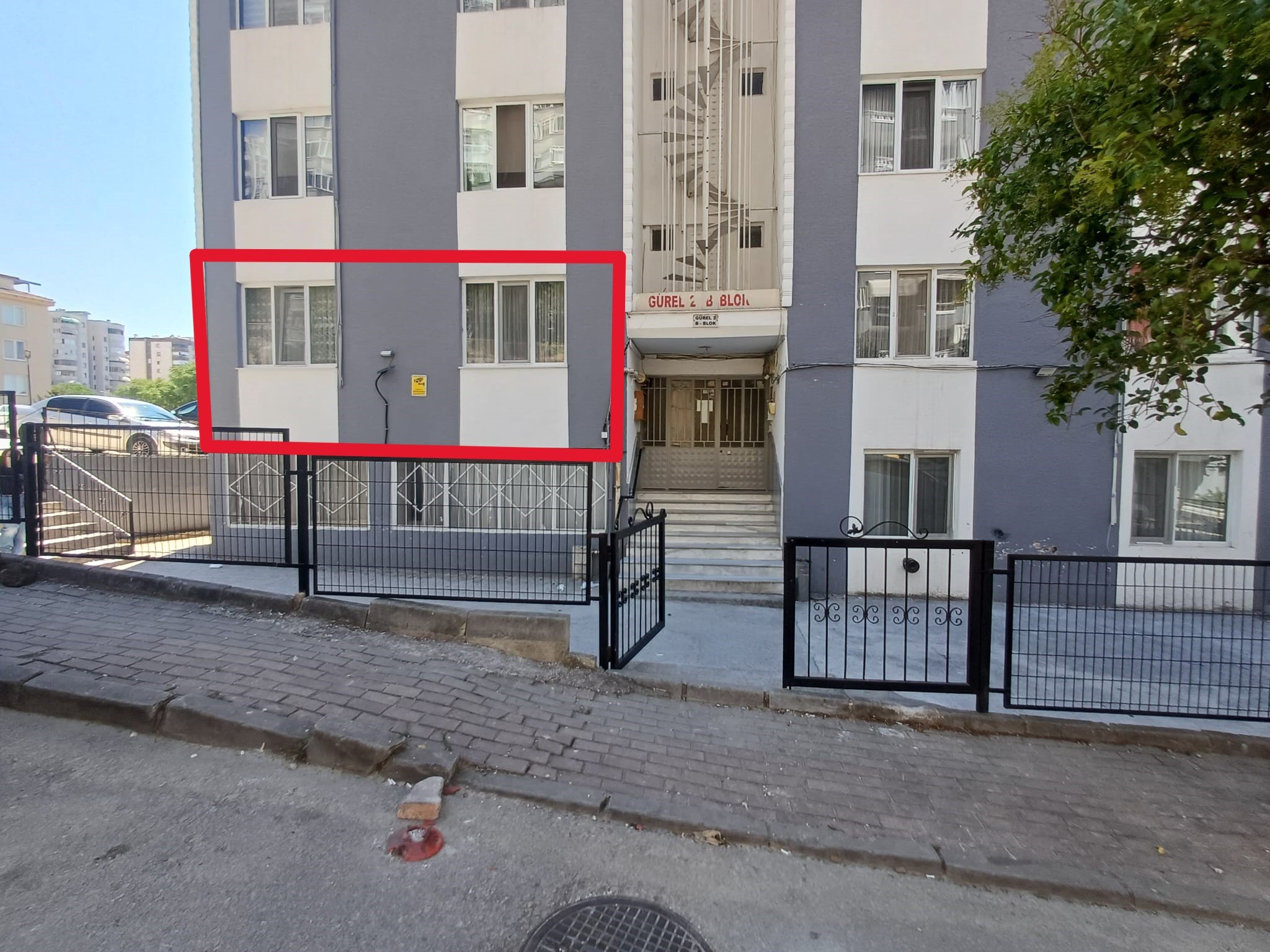 C21 Cius; Cumhuriyet'te Deniz Manzaralı 3+1 Satılık Daire