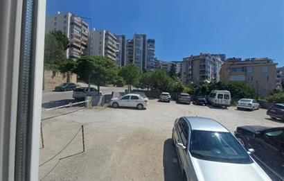 C21 Cius; Cumhuriyet'te Deniz Manzaralı 3+1 Satılık Daire
