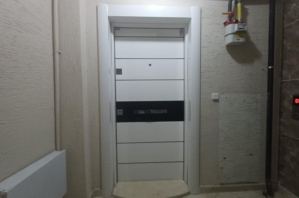 C21 Cius; Osmaniye'de Okula Yakın Asansörlü Kiralık Yeni Binada 3+1