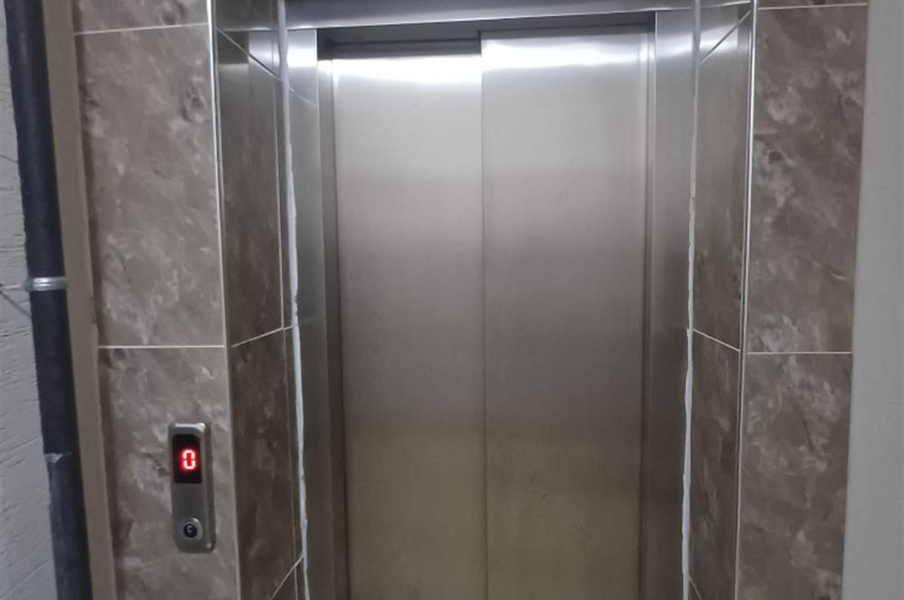 C21 Cius; Osmaniye'de Okula Yakın Asansörlü Kiralık Yeni Binada 3+1