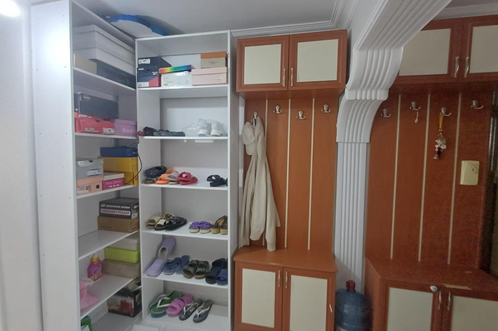 C21 Cius; Cumhuriyet'te Deniz Manzaralı Eşyalı 3+1 Kiralık