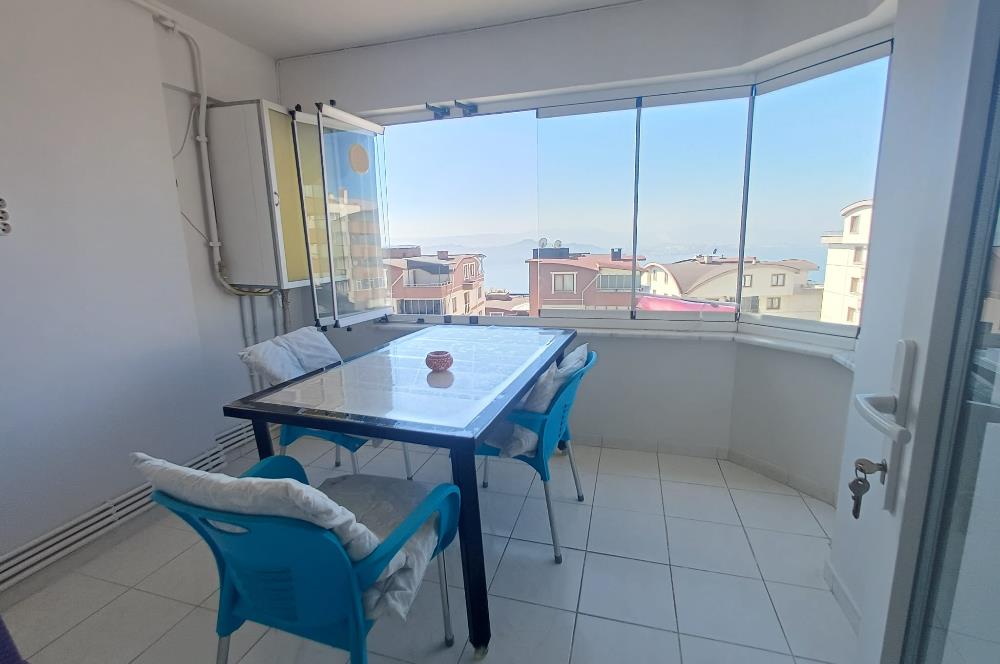C21 Cius; Cumhuriyet'te Deniz Manzaralı Eşyalı 3+1 Kiralık
