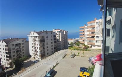 C21 Cius; Cumhuriyet'te Deniz Manzaralı Eşyalı 3+1 Kiralık