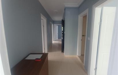 Ümraniye Necip Fazıl'da Merkezi Konumda Ferah 3+1 Kiralık Daire