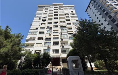 KADIKÖY-GÖZTEPE BAĞDAT CADDESİ'NE YAKIN 4+1 KİRALIK GENİŞ DAİRE