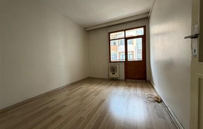 Eyüpsultan Rami Cuma Mahallesi Satılık 2+1 Daire