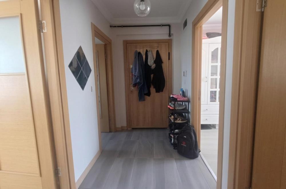 Ümraniye Huzur Metro Durağı'nın Karşısında 2+1 Satılık Daire