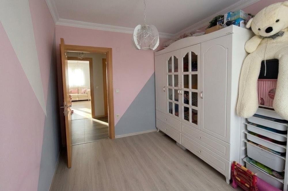 Ümraniye Huzur Metro Durağı'nın Karşısında 2+1 Satılık Daire