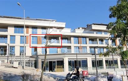 BATI YAKASI KÖY'DE YENİ TESLİM 2+1 ARA KAT BALKONLU DAİRE 