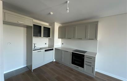 BATI YAKASI KÖY'DE YENİ TESLİM 2+1 ARA KAT BALKONLU DAİRE 