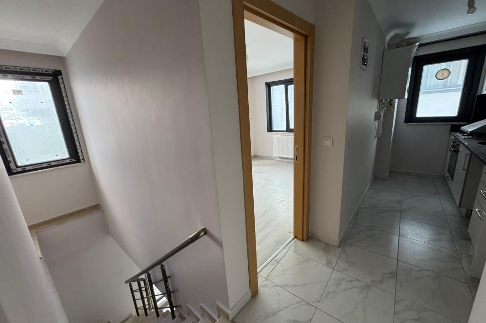 Ümraniye Çamlık Türbe Sokakta Masrafsız, Butik Binada Geniş 3+1