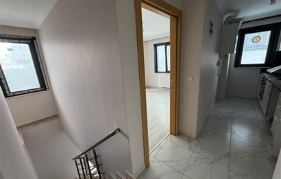 Ümraniye Çamlık Türbe Sokakta Masrafsız, Butik Binada Geniş 3+1