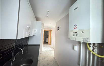 Ümraniye Çamlık Türbe Sokakta Masrafsız, Butik Binada Geniş 3+1