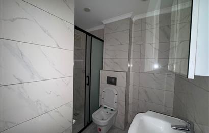 Ümraniye Çamlık Türbe Sokakta Masrafsız, Butik Binada Geniş 3+1
