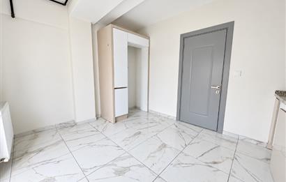 Ulukent 29 Ekimde İzbana Yakın 3+1 Teraslı Kiralık Daire