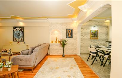 C21 Cius; Güraş 2 Sitesi'nde Deniz Manzaralı Eşyalı 3+1 Ara Kat