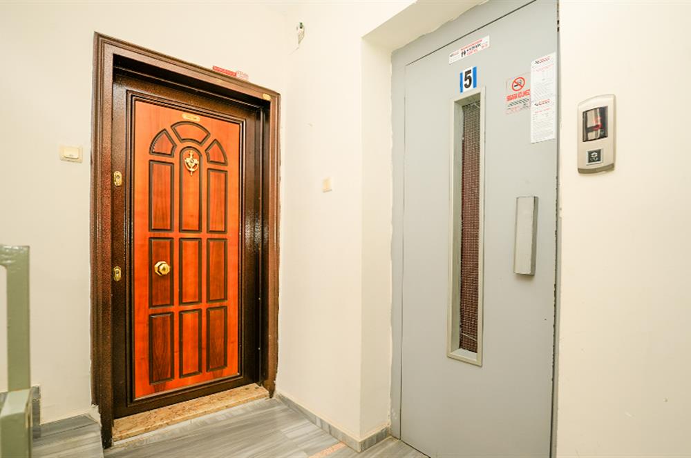 C21 Cius; Güraş 2 Sitesi'nde Deniz Manzaralı Eşyalı 3+1 Ara Kat