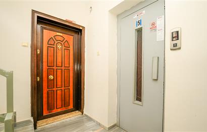 C21 Cius; Güraş 2 Sitesi'nde Deniz Manzaralı Eşyalı 3+1 Ara Kat