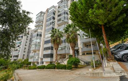 C21 Cius; Güraş 2 Sitesi'nde Deniz Manzaralı Eşyalı 3+1 Ara Kat