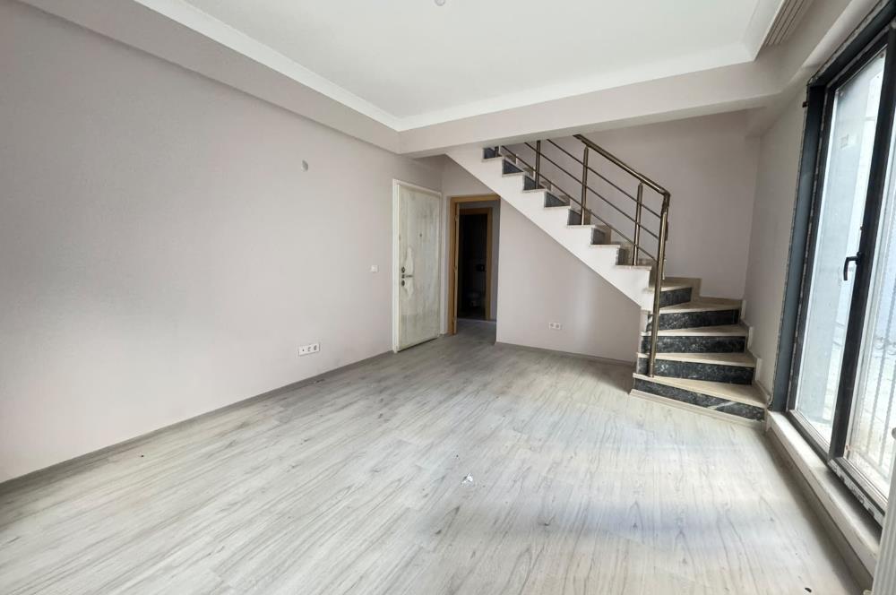 Ümraniye Çamlık Türbe Sokakta Masrafsız, Butik Binada Geniş 3+1