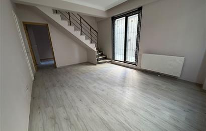Ümraniye Çamlık Türbe Sokakta Masrafsız, Butik Binada Geniş 3+1