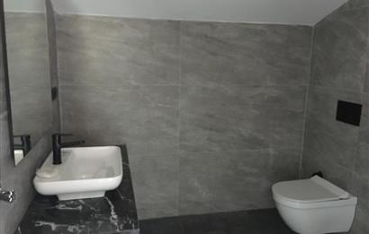 Uskumruköy'de Butik Sitede Kiralık 4+1 İkiz Villa