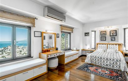 BODRUM YOKUŞBAŞI SATILIK 4+1 HAVUZLU KALE MANZARALI MÜSTAKİL EV