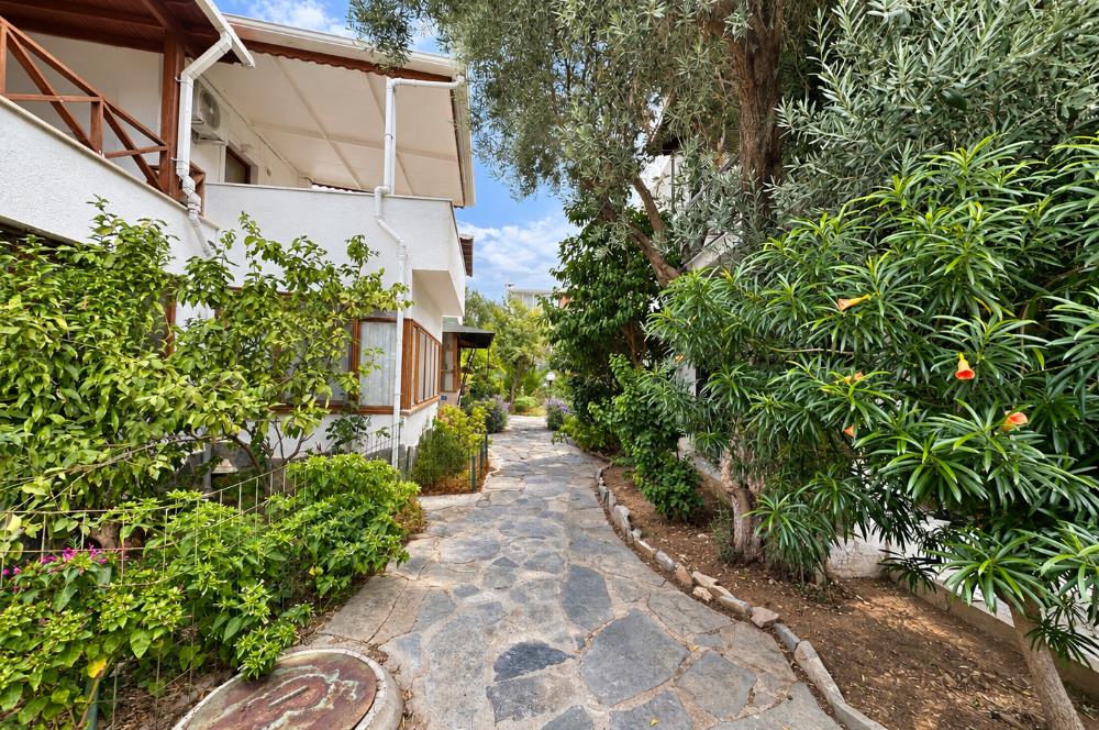Torbada denize yürüme mesafesi satılık villa